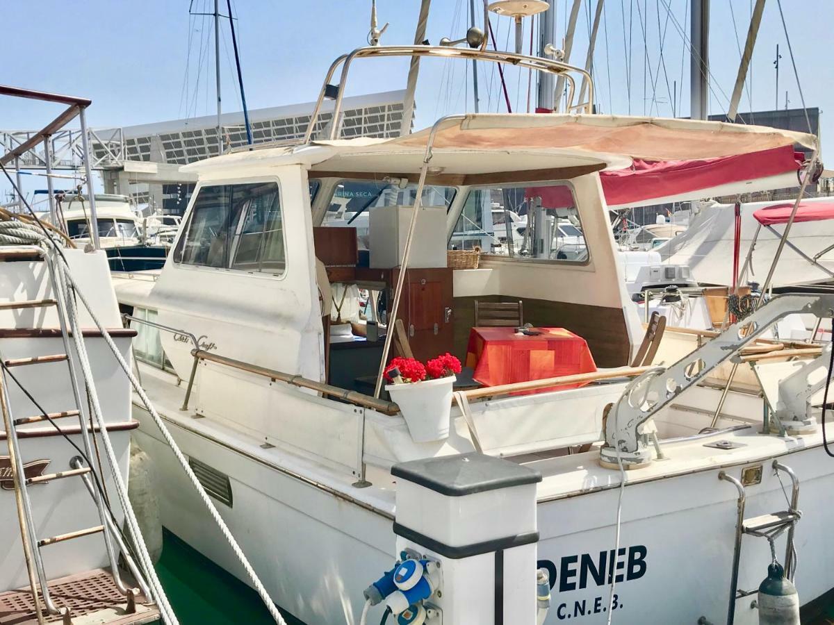 Hotel Boat Yacht Barcelona Sant Adrià de Besòs Esterno foto