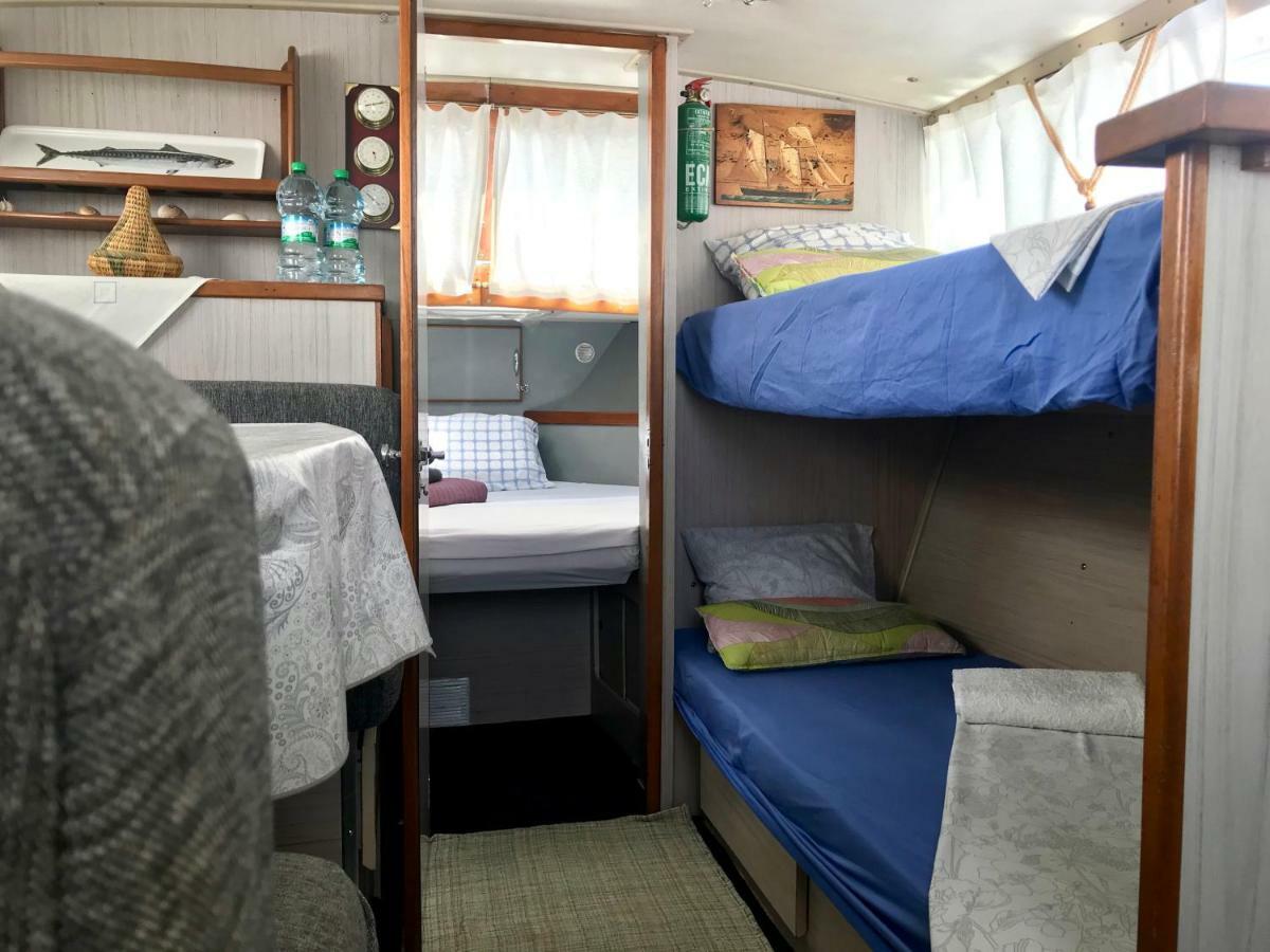 Hotel Boat Yacht Barcelona Sant Adrià de Besòs Esterno foto